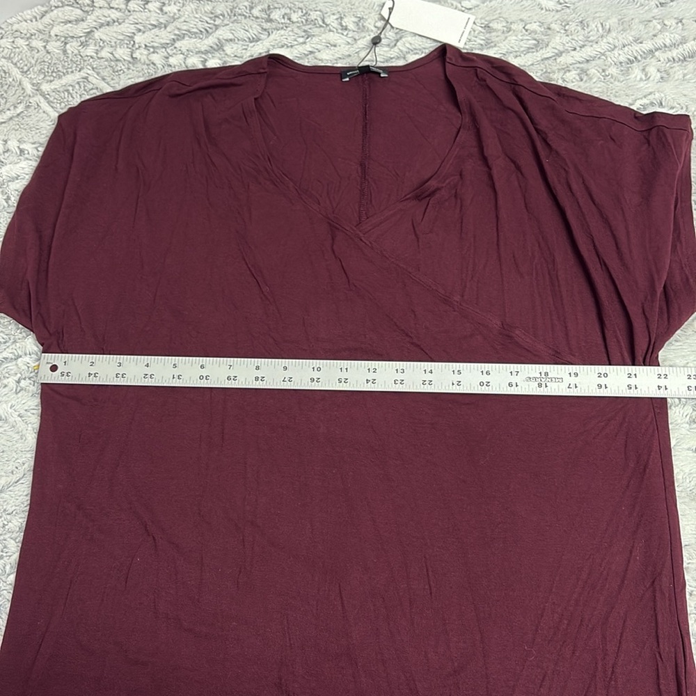 Universal Standard Deep Burgundy Short Sleeve V-Neck Large - Picture 4 of 9